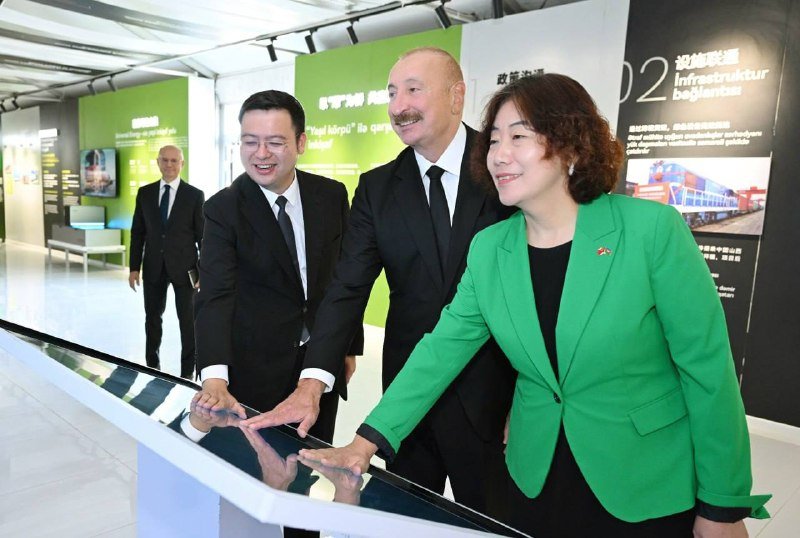 Prezident İlham Əliyev "Qobustan" Günəş Elektrik Stansiyasının açılışında iştirak edib.