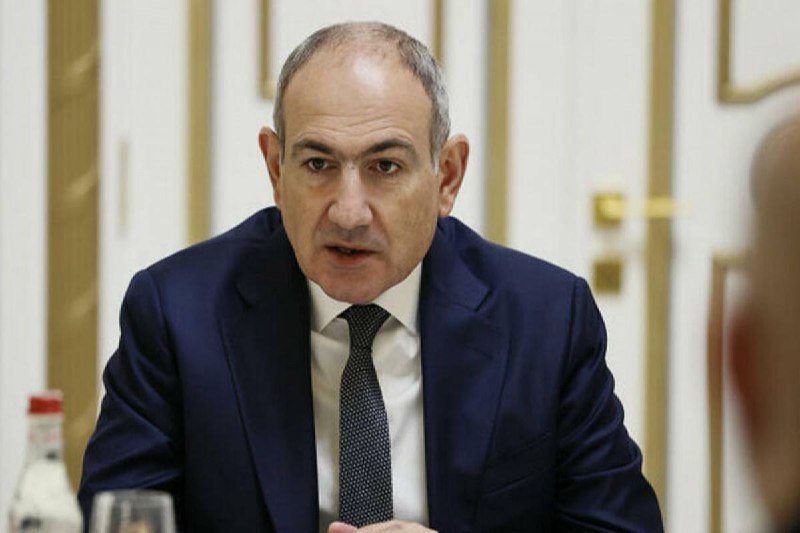 Paşinyan rus dili kursuna gedir