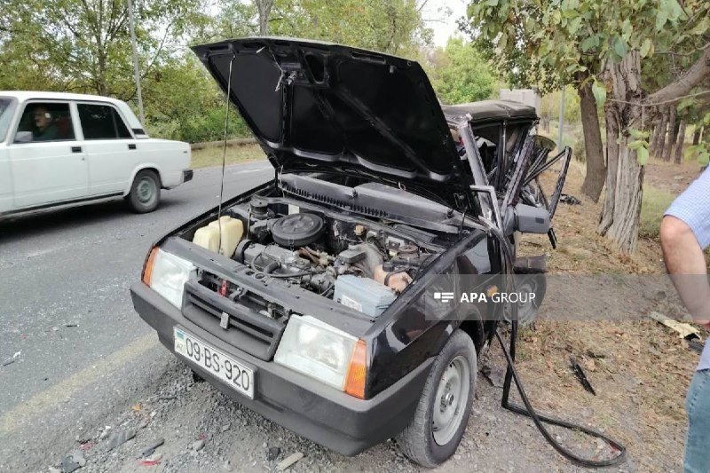 Qaxda minik avtomobilləri toqquşub, 4 nəfər xəsarət alıb