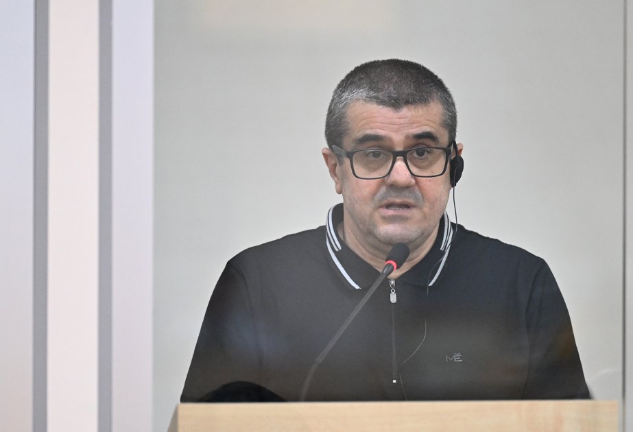 Arayik yaxın qohumuna əmlaklarını etibar edib: Həbsdə verilən etibarnamə məlum olub
