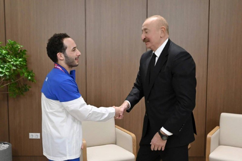 İlham Əliyev dünya çempionu Əhməd Yusifovla görüşüb.